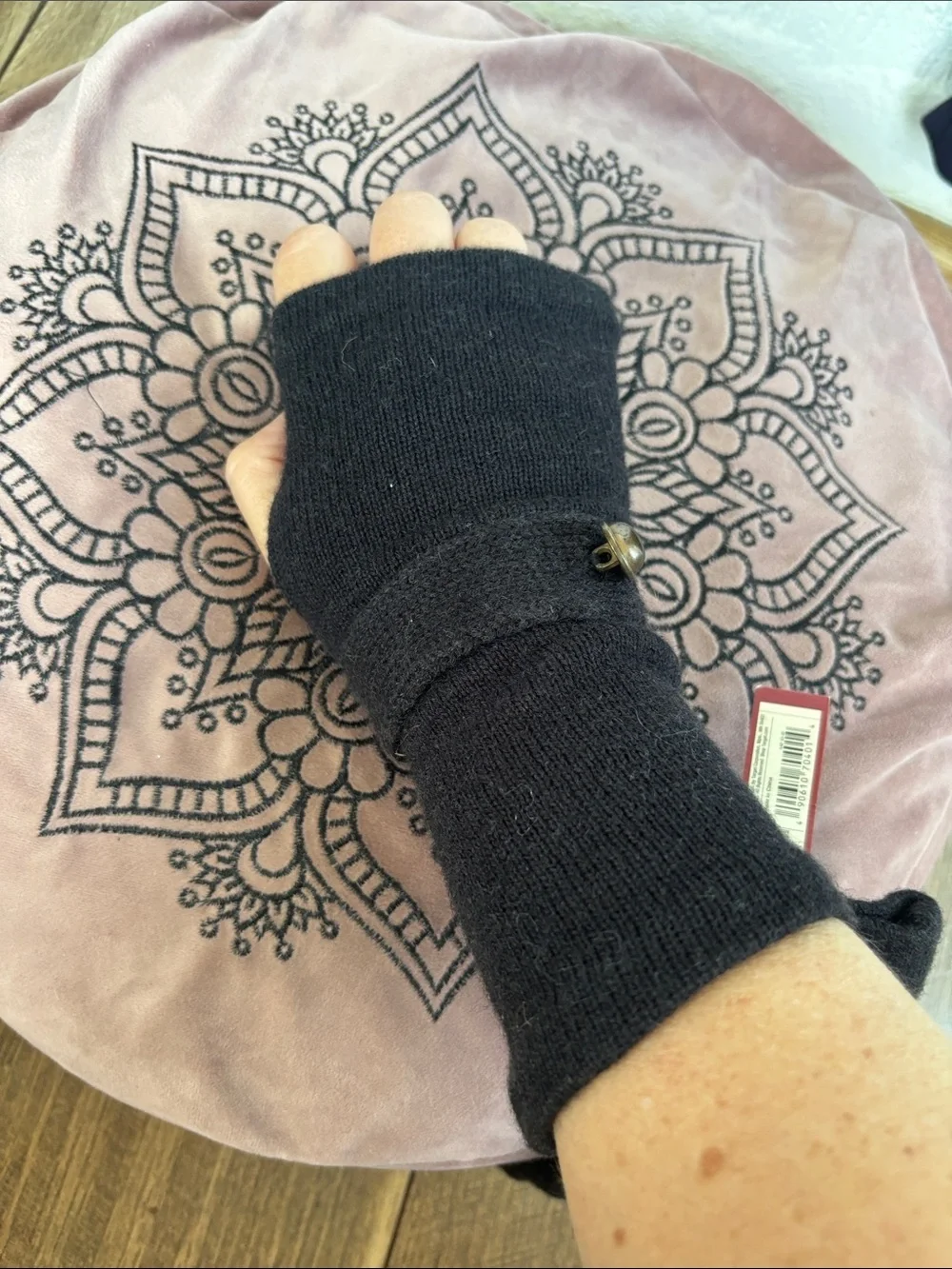 Merona Wool Black Knit Convertible Fingerless Gloves with Button Hand Warmers